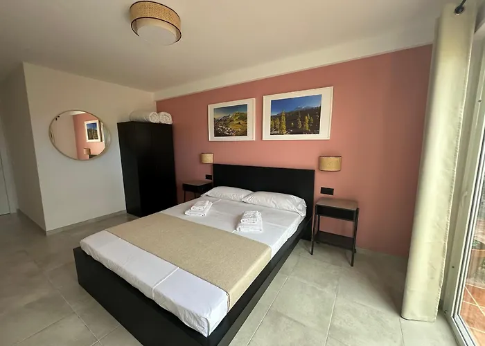 8 Islas Коста-дель-Силенцио